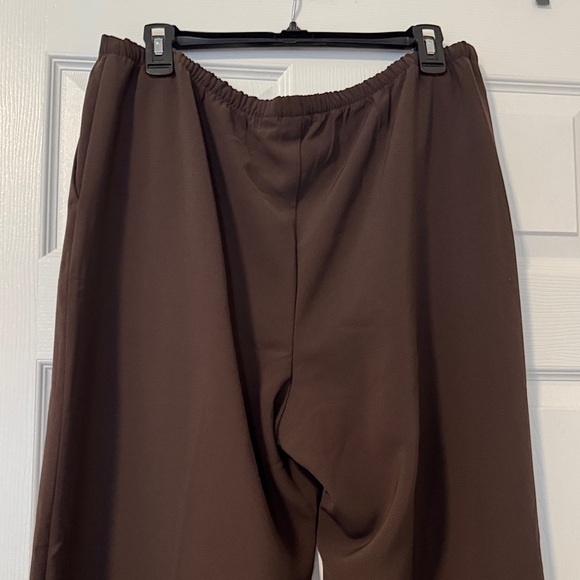 Gap Women’s Easy Wide-Leg Pants in Terra Brown Size Large Petite - Picture 6 of 6